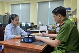 Danh tính cô gái trẻ bán 198 sản phẩm tăng cường sinh lý đàn ông giả nhãn hiệu vừa bị bắt giữ