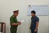 Vì sao Trần Văn Chùm bị khởi tố, cấm đi khỏi nơi cư trú?