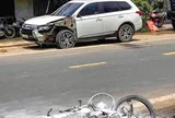 Xe máy bốc cháy dữ dội sau va chạm ô tô ở Lâm Đồng, người đàn ông 59 tuổi tử vong: Danh tính nạn nhân
