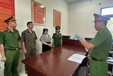 Tiết lộ bất ngờ về "Lương y Hoàng Linh": Chỉ học hết lớp 3, không có bằng cấp, công an tìm bị hại