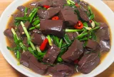 Người mắc 1 trong 5 bệnh này tuyệt đối không ăn tiết lợn: Càng ăn càng sinh bệnh