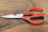 Tại sao kéo thường có đường răng cưa? 90% người không biết công dụng là gì