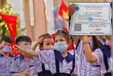 Tại sao có học sinh lớp 1 phải đóng BHYT tận 15 tháng?