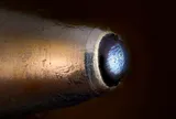 Tại sao trên thế giới chỉ có 4 quốc gia sản xuất được đầu bút bi?