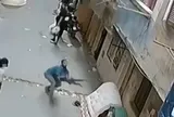 Người đàn ông phản xạ cực nhanh, dùng tay không đỡ bé trai 5 tuổi ngã khỏi ban công trong tích tắc