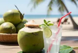 Uống nước dừa mỗi ngày có tốt không?