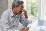 Về già mới cay đắng nhận ra: Điều khiến con cái hiếu thuận không phải là tiền