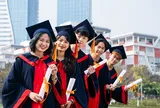 5 ngành học đang "khát" nhân lực, "hái ra tiền" nhất Việt Nam