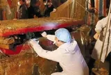 Bí ẩn ngôi mộ cổ với nữ thi che mặt trong "quan tài máu": Chuyên gia vừa vén khăn đã vội bỏ chạy