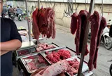 Bóc trần thủ đoạn biến thịt đông lạnh thành "thịt bò tươi", tiêu thụ ở 2 khu chợ, thu hơn 9 tỷ đồng của "ông chủ" Nguyễn Văn Thái