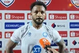 Xuân Son bật khóc xin lỗi người hâm mộ sau thất bại của Nam Định trước Selangor