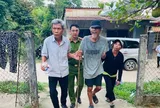 Người đàn ông lang thang nhiều ngày, chi tiết lúc được tìm thấy khiến ai cũng xót xa