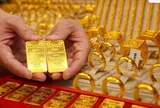 Giá vàng sáng 25/5 neo cao, vàng thế giới vượt 4.500 USD/ounce