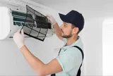 Điều hòa hỏng giữa mùa nóng, nhiều người mất tiền oan vì chiêu trò "móc túi" này