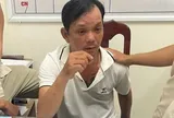 Đeo khẩu trang xông vào khách sạn giữa đêm, gã đàn ông kề dao vào cổ nhân viên cướp tài sản rồi “bốc hơi” chỉ trong vài phút