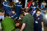 Người phụ nữ nhặt ve chai rơi xuống giếng sâu 30m nhiều tiếng: "Tôi cố trèo lên nhưng lại rơi xuống..."