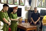 Ngưới phụ nữ bán bánh đúc bị khởi tố