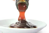 4 loại gia vị "nhà nào cũng có" đang âm thầm rút ngắn tuổi thọ nếu dùng sai cách