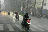 Không khí lạnh tràn về, nhiệt độ giảm tới 10 độ C, nhiều tỉnh đối mặt nguy cơ mưa cực lớn