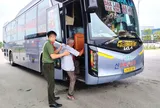 Cụ ông 74 tuổi đi xe máy lạc từ Quảng Trị ra Hà Tĩnh, vì lý do người già nào cũng hay gặp
