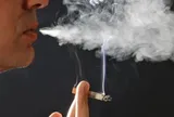 Một dấu hiệu trong khoang miệng mà người hút thuốc tuyệt đối không nên xem nhẹ
