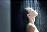Tắm muộn sau 22h: Thói quen tưởng vô hại nhưng có thể kích hoạt đột quỵ