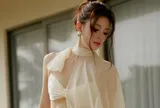 Tiểu Vy “gây bão” ở Hội An: Nhan sắc khiến Chủ tịch Miss Grand phải thốt lên “đẹp không lối thoát”