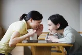 Người khôn ngoan không nói 3 điều: Kẻ dại "treo" nơi cửa miệng