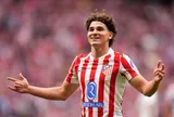 Atlético Madrid sẵn sàng kiện Barcelona lên FIFA, quyết không bán Julián Álvarez
