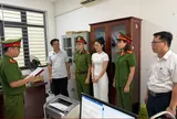 Thi hành lệnh bắt "người đẹp" Phạm Thị Mỹ Tuyết