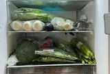 Tủ lạnh không phải “cứ bỏ vào là an toàn”: 10 thực phẩm nhiều người đang bảo quản sai cách
