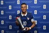 Mbappe viết tiếp lịch sử World Cup bằng cú đúp mãn nhãn