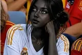 Máy quay tại World Cup 2026 chỉ lướt qua vài giây, cô gái Paraguay bỗng nổi tiếng khắp thế giới vì quá xinh đẹp