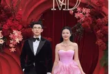 Midu hiếm hoi công khai khoảnh khắc riêng tư với chồng doanh nhân, dân mạng "tan chảy"