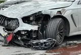 Clip: Cãi nhau với vợ, tài xế Mercedes gây tai nạn liên hoàn khiến nhiều người hoảng hốt