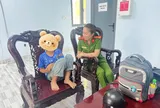 Để lại tâm thư “con đi khởi nghiệp, đừng tìm con”, bé trai phải dừng bước vì xe hết điện giữa đường