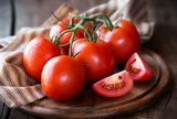 Kiên trì ăn cà chua mỗi ngày, người đàn ông nhận kết quả không ngờ