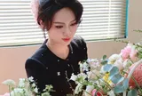 Vũ Thúy Quỳnh đăng vỏn vẹn 4 từ đầy ẩn ý, dân mạng gọi tên một người