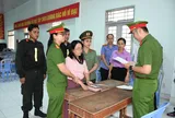 Ra tù chưa lâu, Cao Thị Ngọc Mai SN 1974 tiếp tục bị bắt vì những bài đăng trên mạng xã hội