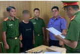 Khởi tố nam thanh niên dụ nữ sinh dưới 13 tuổi rời ký túc xá trong đêm để thực hiện hành vi đồi bại