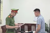 Tài xế taxi bị khởi tố vì “qua mặt” 4 doanh nghiệp đối tác
