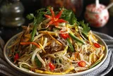 Cách xào miến không bị dính, không bị nát, sợi dai ngon: Đơn giản ai cũng làm được