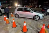 Người đàn ông chở thi thể bạn gái đến đồn cảnh sát sau khi gây án