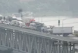 Lý do cầu Thăng Long tắc từ sáng sớm 30/7: Vụ tai nạn nghiêm trọng khiến 2 tài xế mắc kẹt trong cabin
