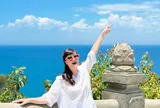 Hiếm hoi khoe dáng với bikini, NSND Vân Dung khiến khán giả không thể rời mắt