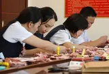 Cụ ông 80 tuổi xé nát hơn 1 tỷ đồng tiền tiết kiệm: Hơn 10 nhân viên ngân hàng phải làm việc này suốt 20 ngày để cứu vãn