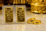 Cập nhật giá vàng sáng 1/8/2026:  SJC, nhẫn trơn 9999 BTMC DOJI Phú Quý, người mua vàng "khóc thét" vì sau 1 tháng lỗ tới 8,5 triệu đồng/lượng