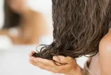 Muốn mái tóc luôn thơm ngát cả ngày, chị em nhất định phải biết những bí quyết này