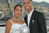 Đám cưới Ronaldo gây sốt với danh sách khách mời rò rỉ, không có tên Messi