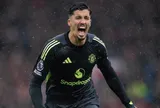 Manchester United đồng loạt chia tay hai thủ môn trước mùa giải mới
